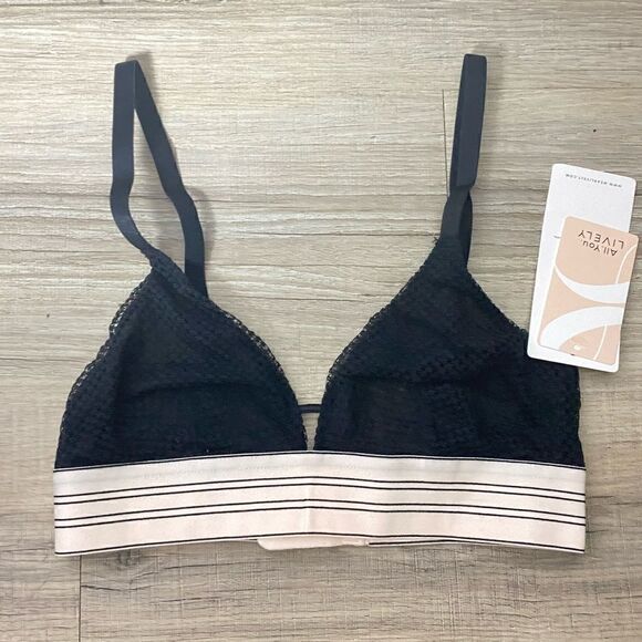🆕 LIVELY | Black Pink Mesh Bralette - Picture 1 of 6